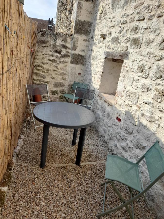 Il Fait Bon Vivre Classe 3 Etoiles Montcuq Εξωτερικό φωτογραφία